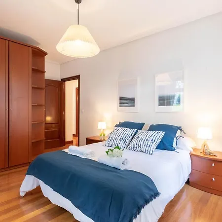 Volantin I By Aston Apartment