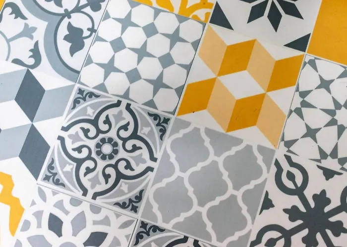 Volantin I By Aston *